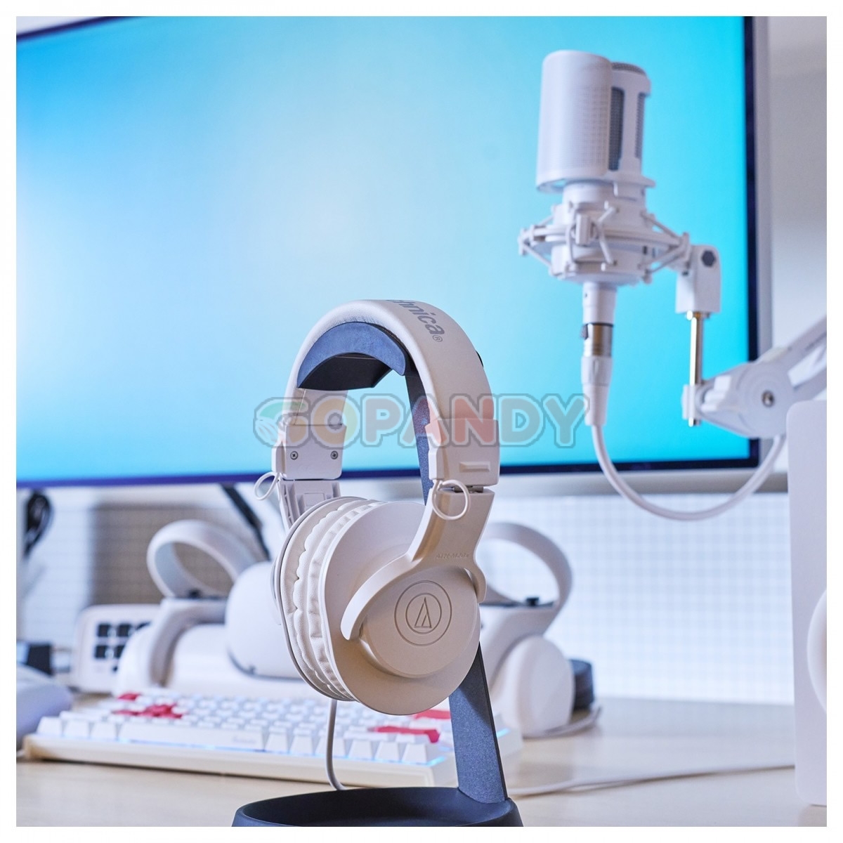 Audio-Technica ATH-M20x Closed-Back Monitor Headphones - White - Image 5