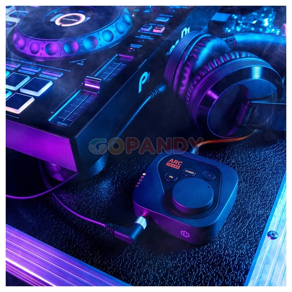 IK Multimedia ARC ON•EAR Headphone Amplifier and DAC - Image 9